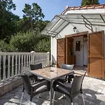 Apartments Villa Salona